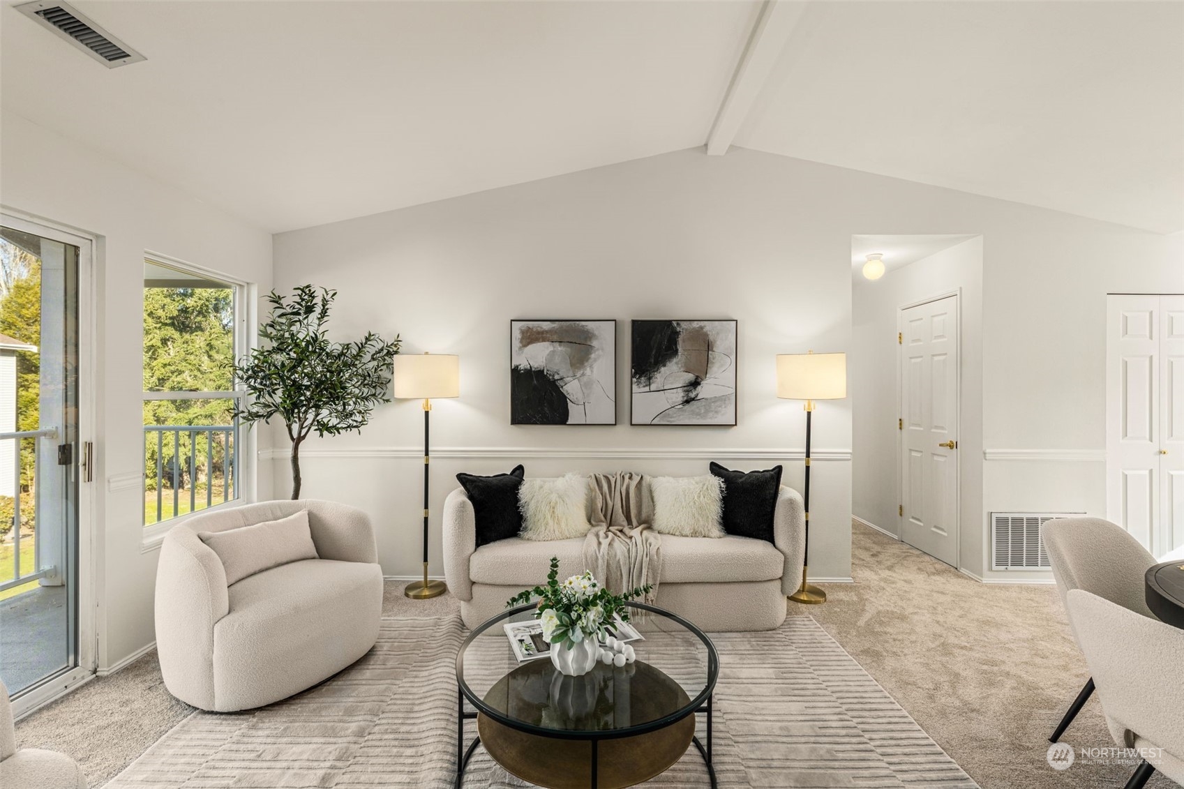 25235 SE Klahanie Boulevard Unit: J302