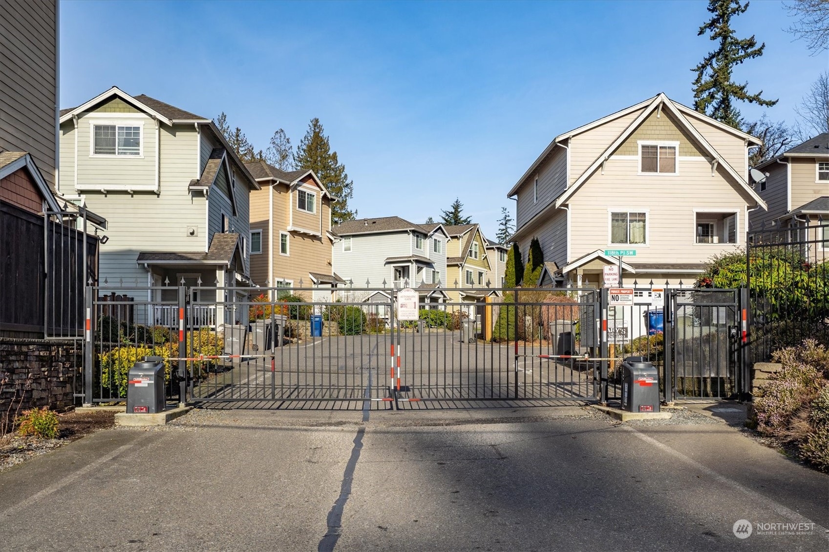 11811 14th Avenue W