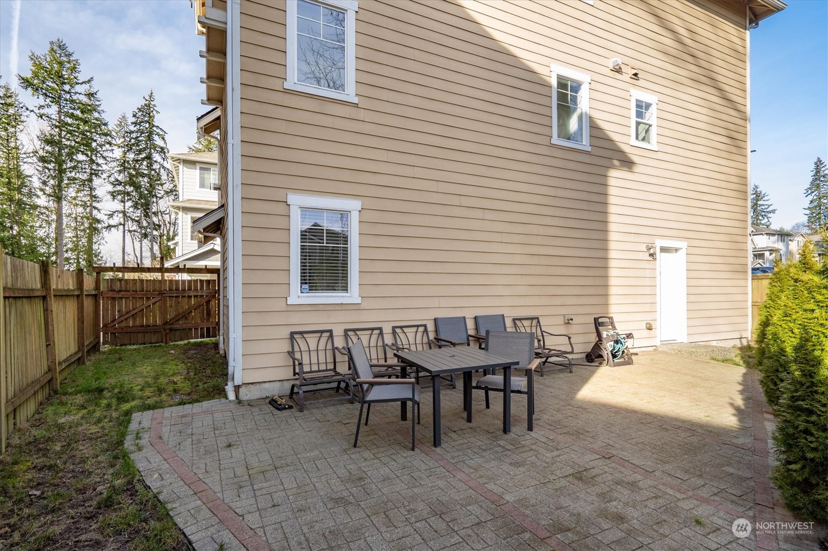 11811 14th Avenue W