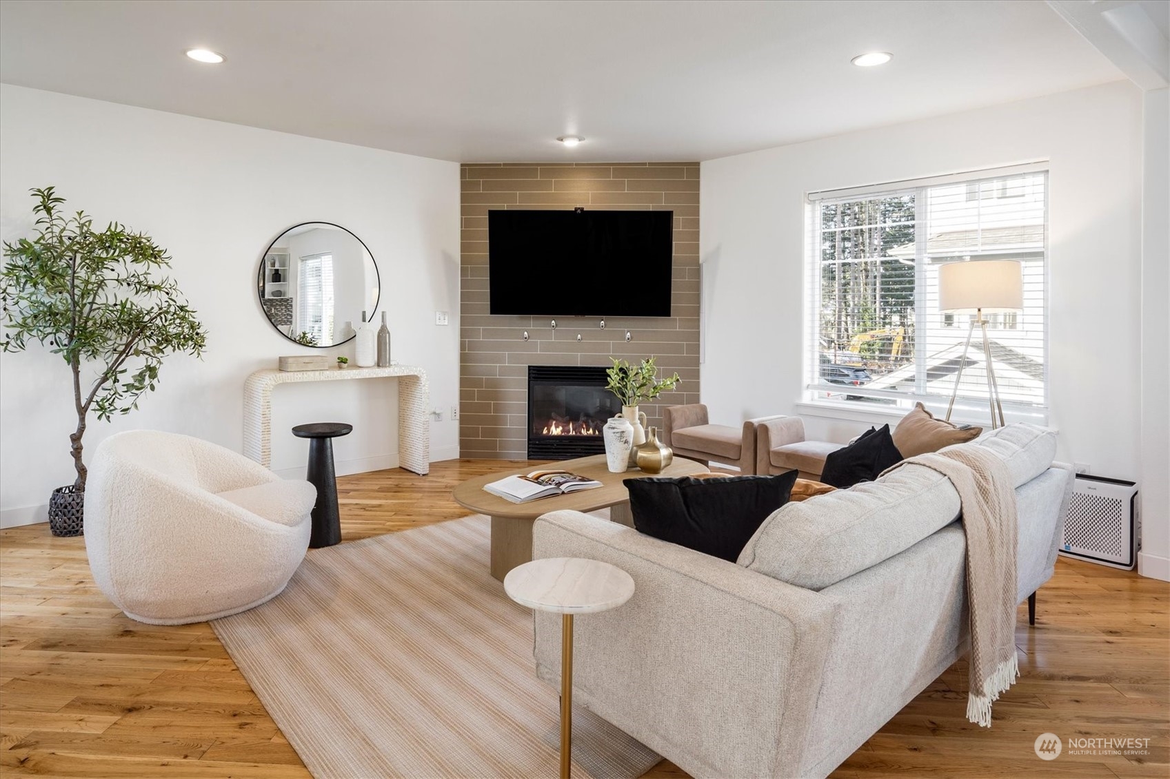 11811 14th Avenue W