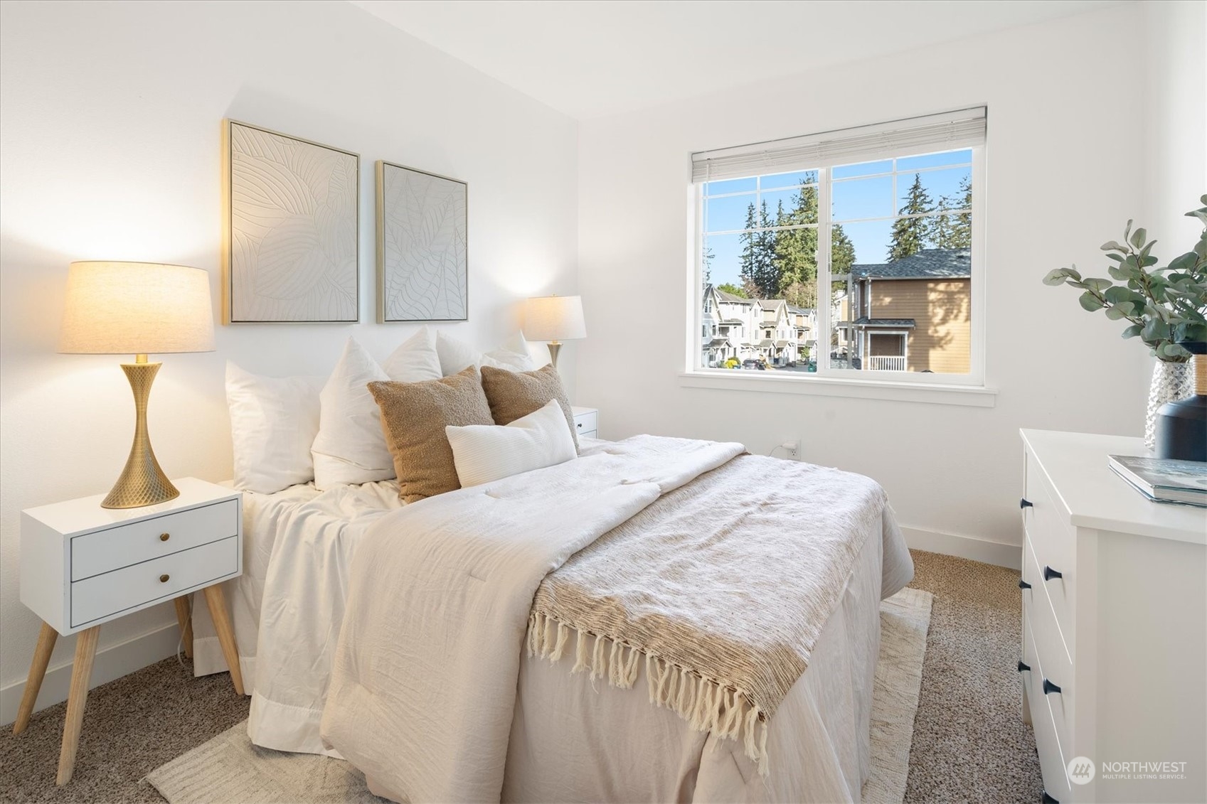 11811 14th Avenue W