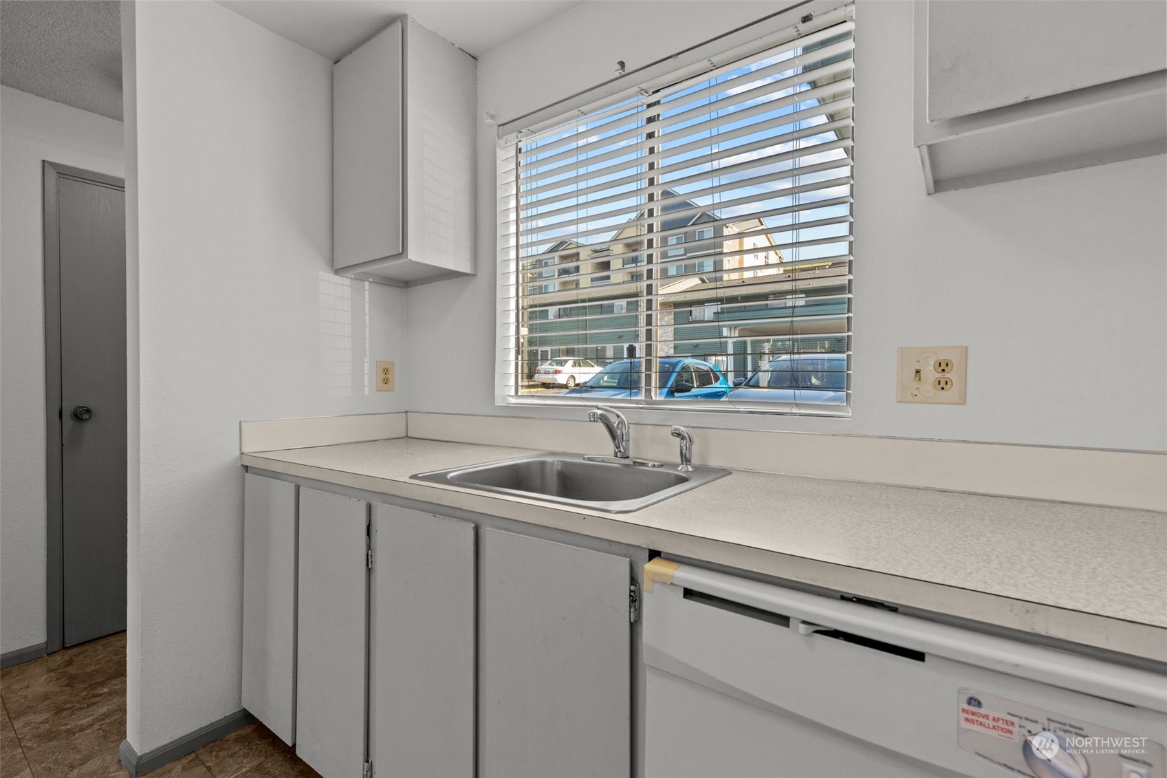 1040 S 320th Street Unit: 13