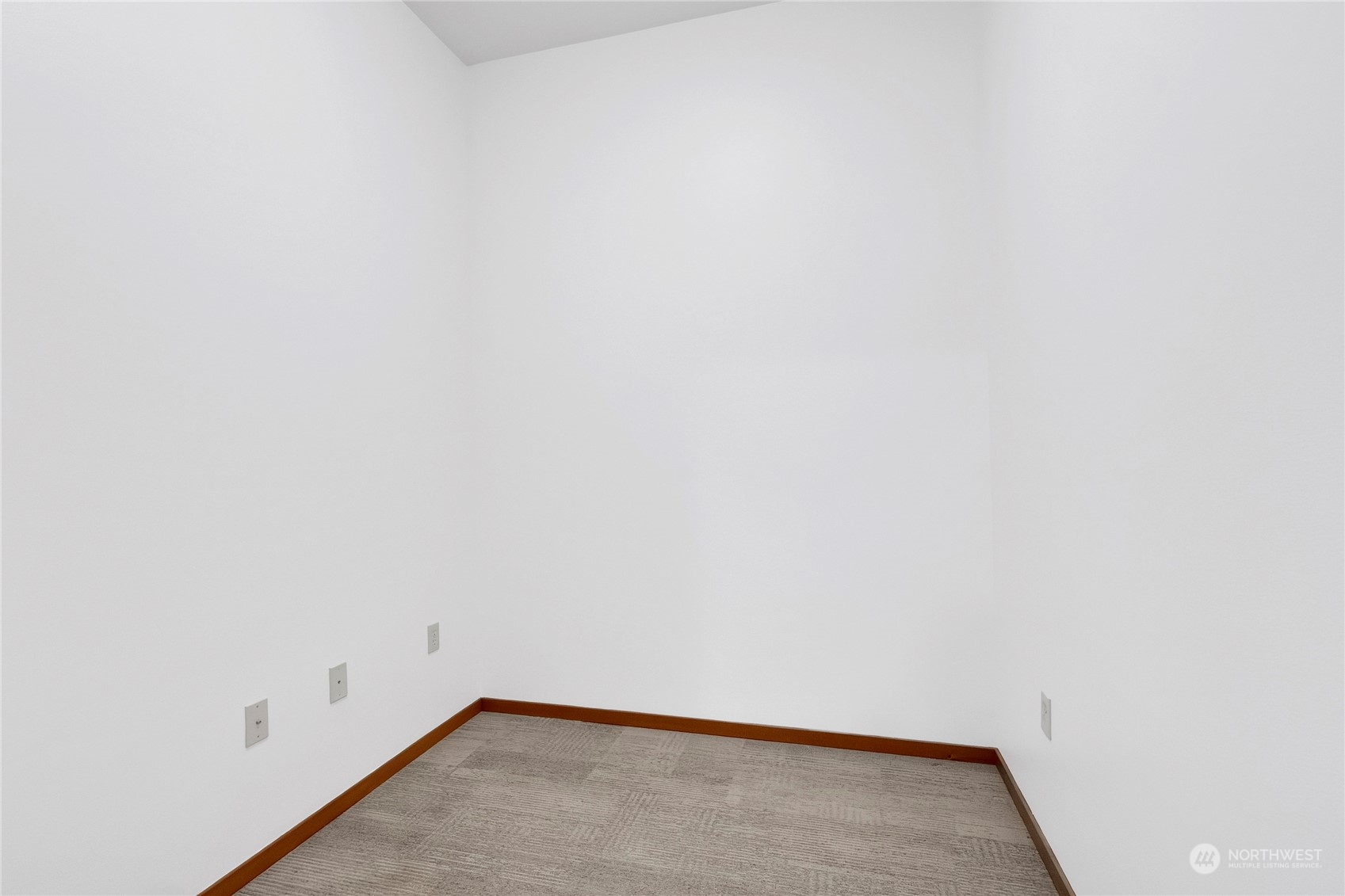 210 W Pioneer Avenue Unit: 314