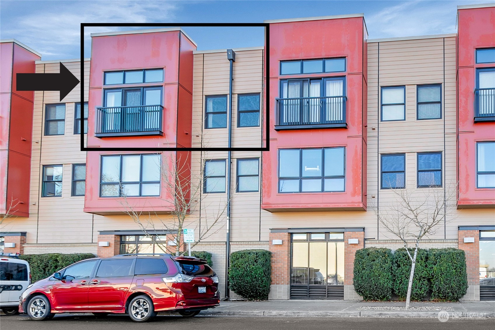 210 W Pioneer Avenue Unit: 314