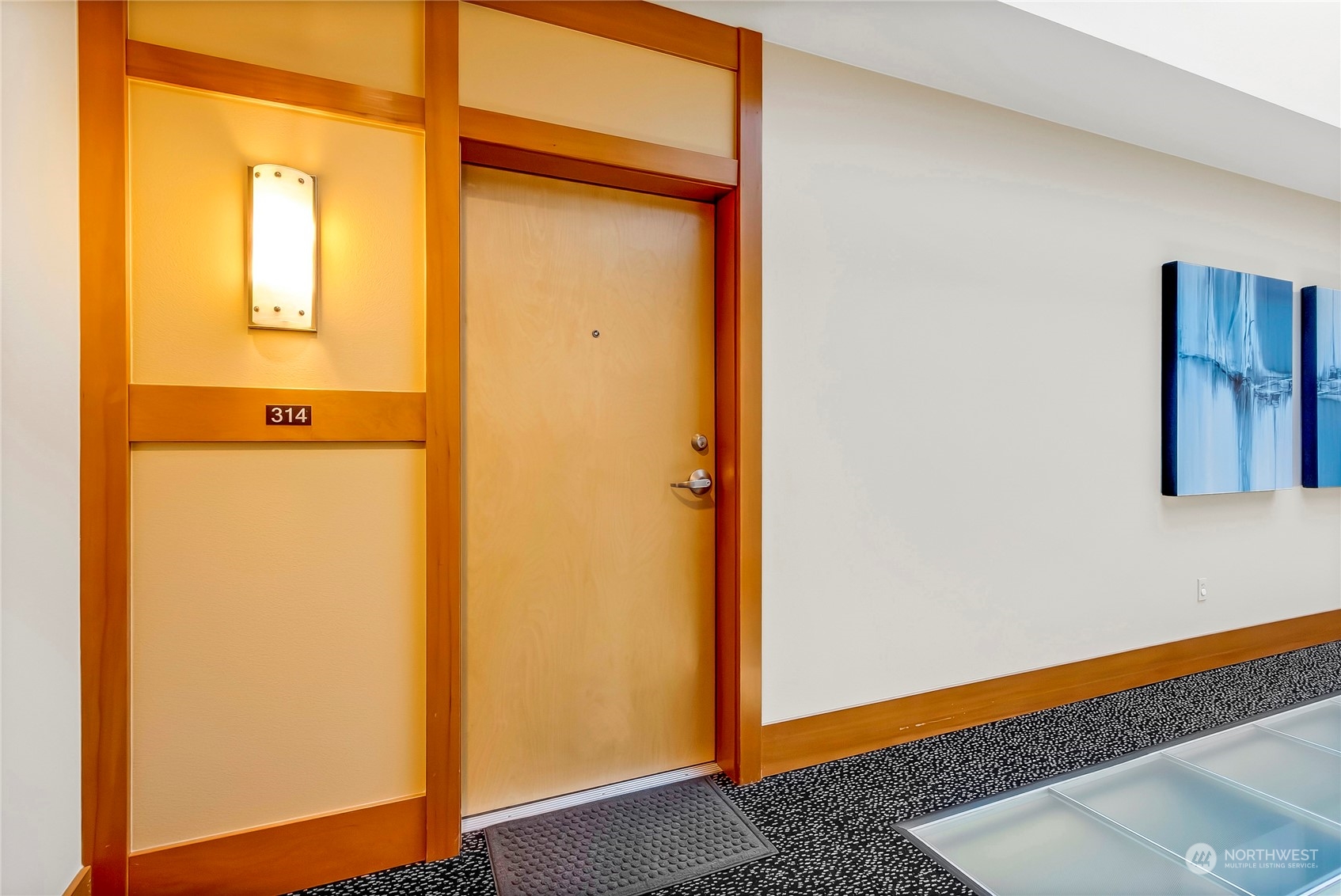 210 W Pioneer Avenue Unit: 314