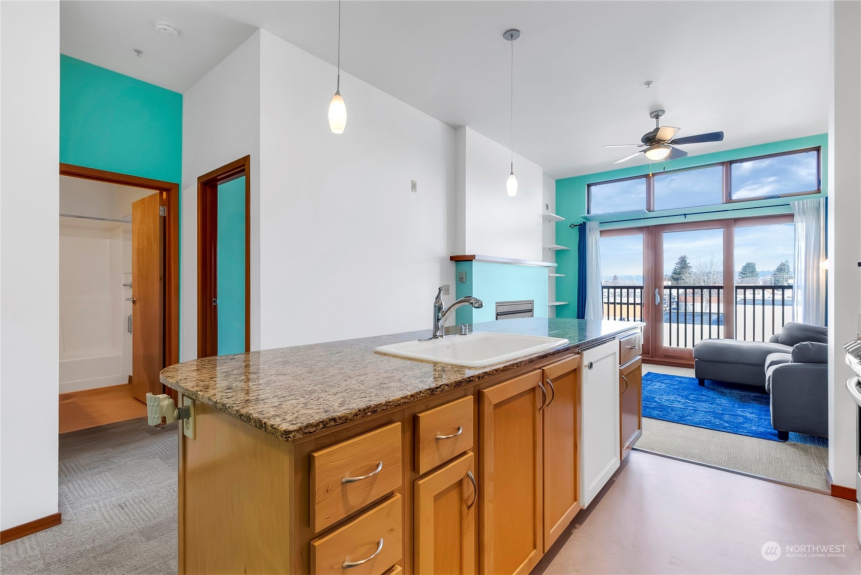 210 W Pioneer Avenue Unit: 314