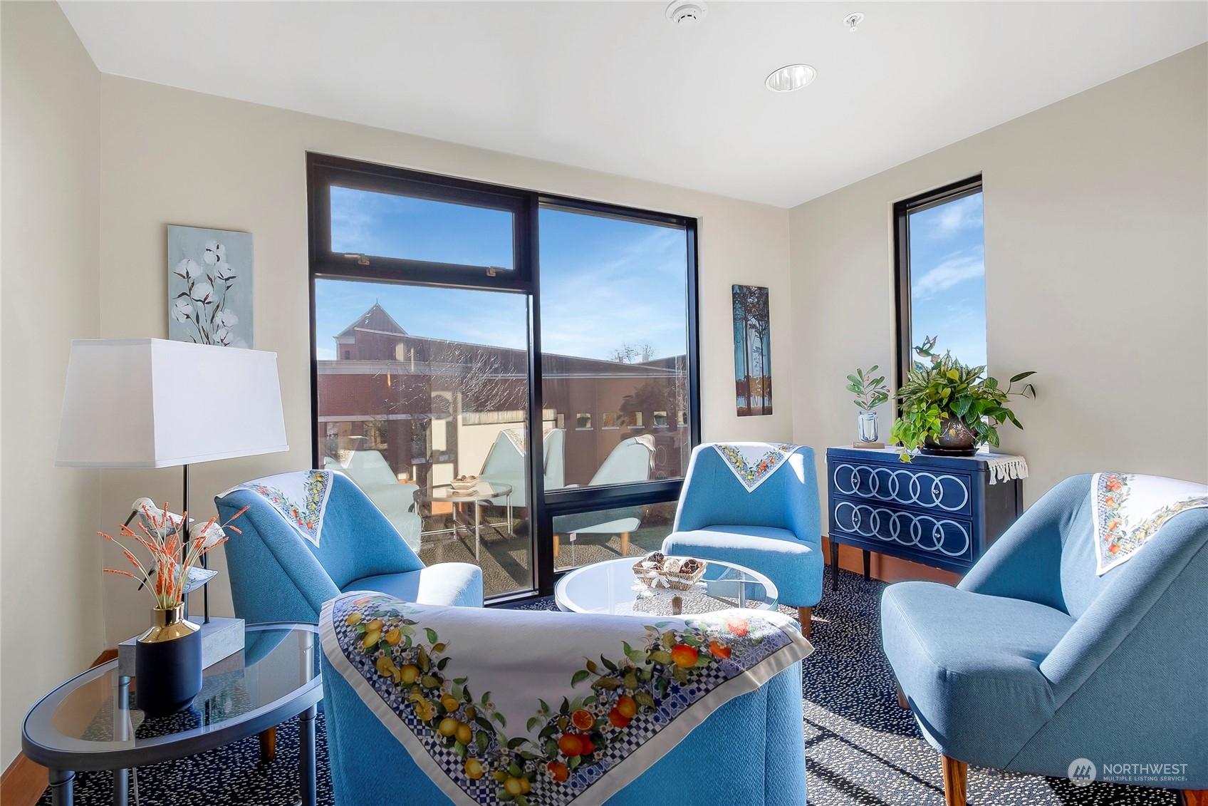 210 W Pioneer Avenue Unit: 314