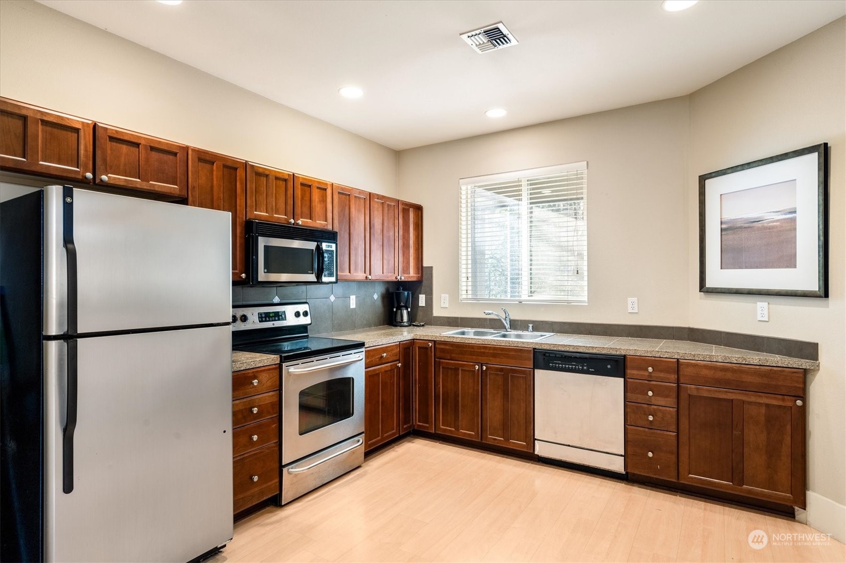 18930 Bothell-Everett Highway Unit: E201