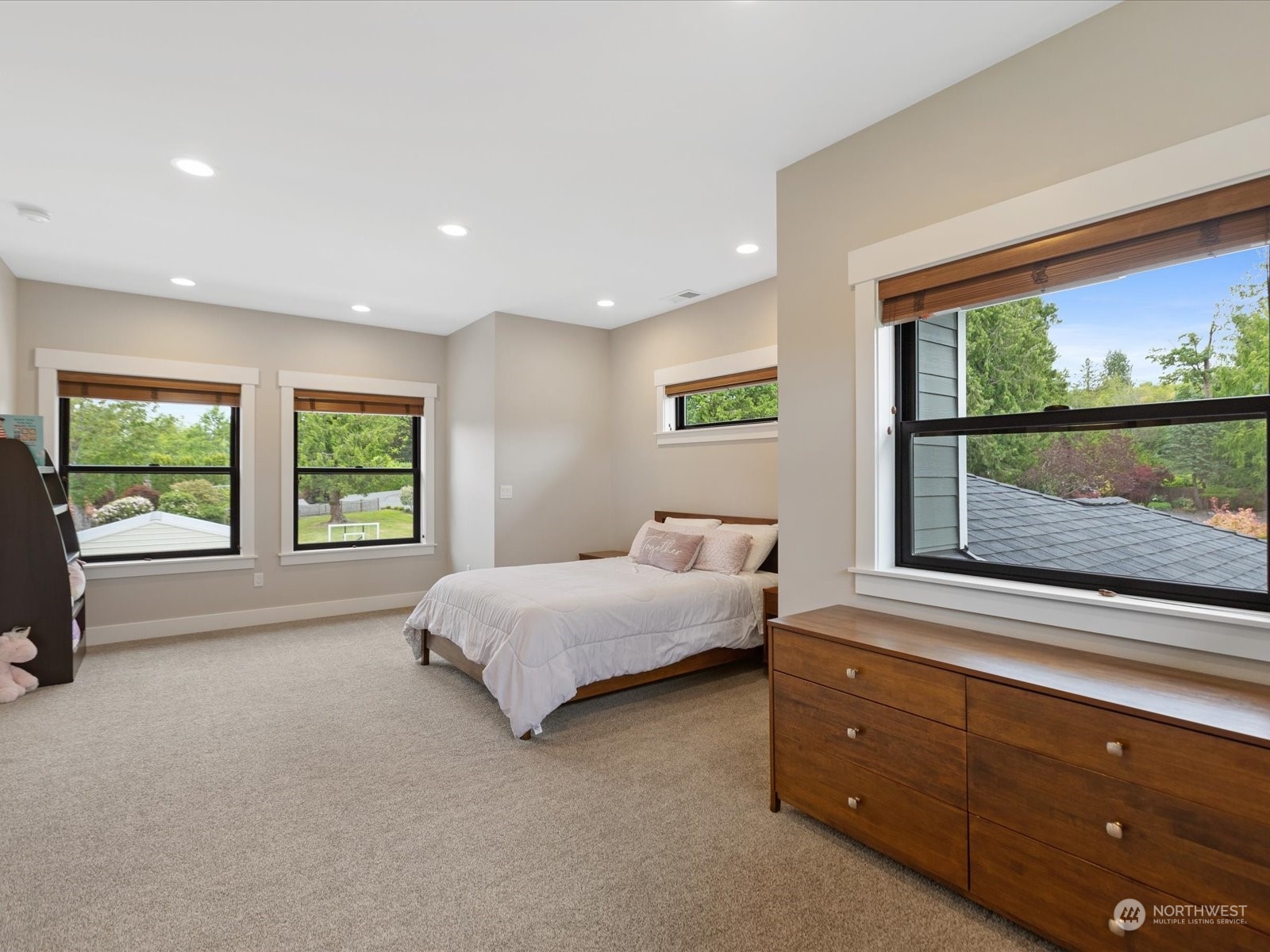 2206 Cavalero Road
