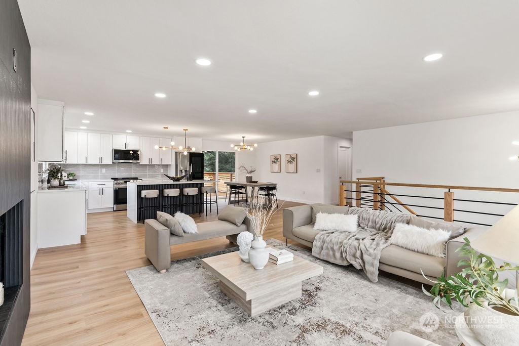 1505 155th Street E