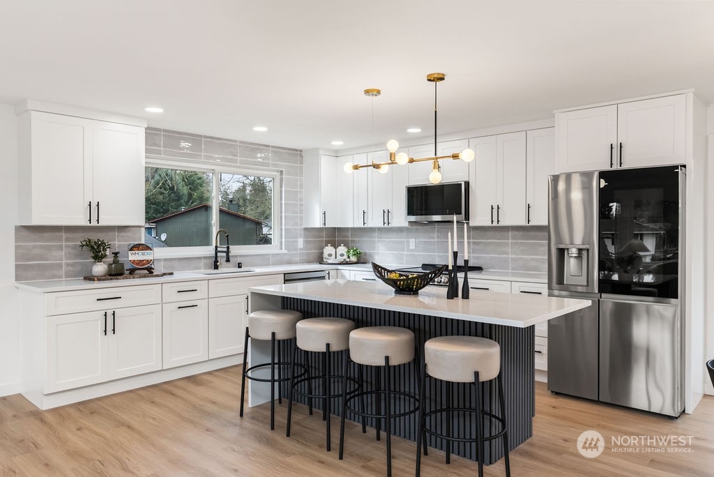 1505 155th Street E