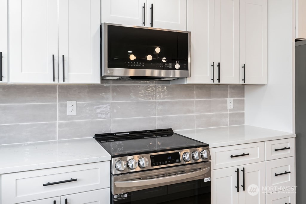 1505 155th Street E