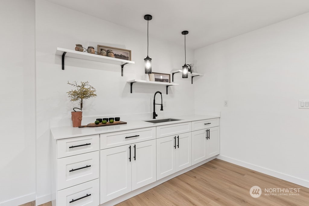 1505 155th Street E