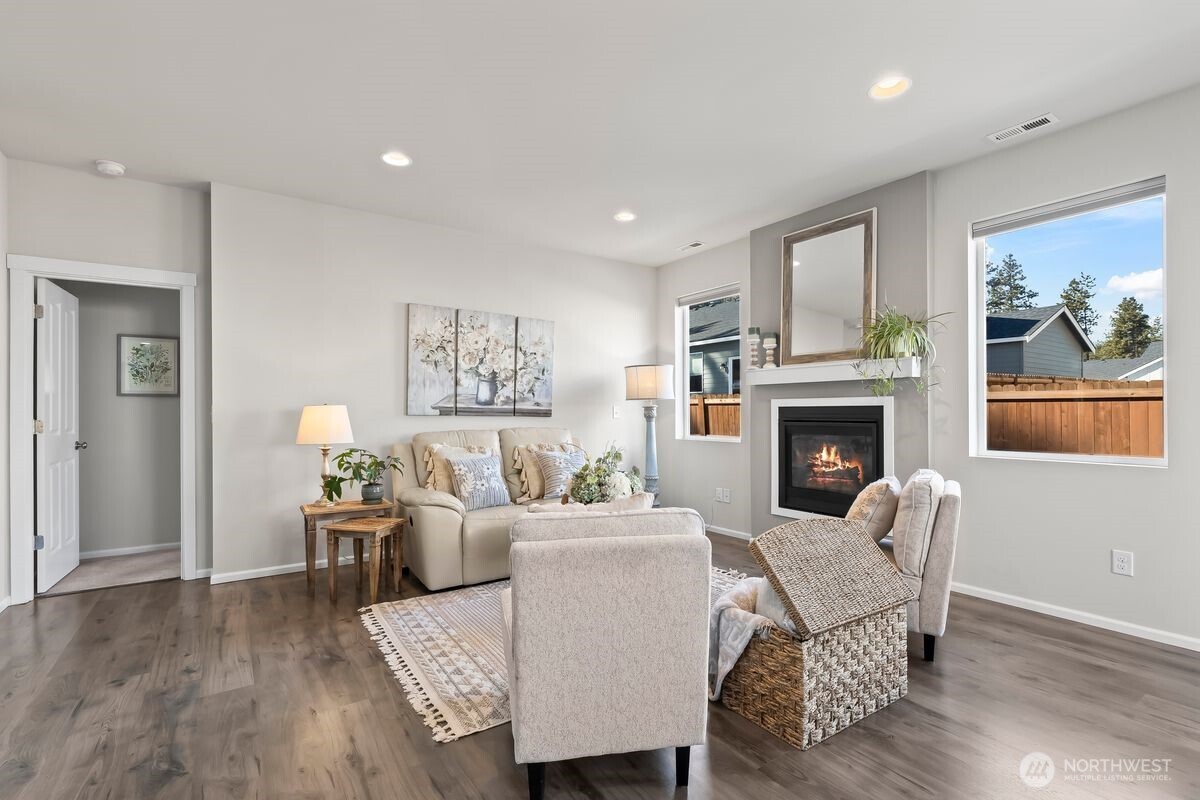 302 Landis Lane