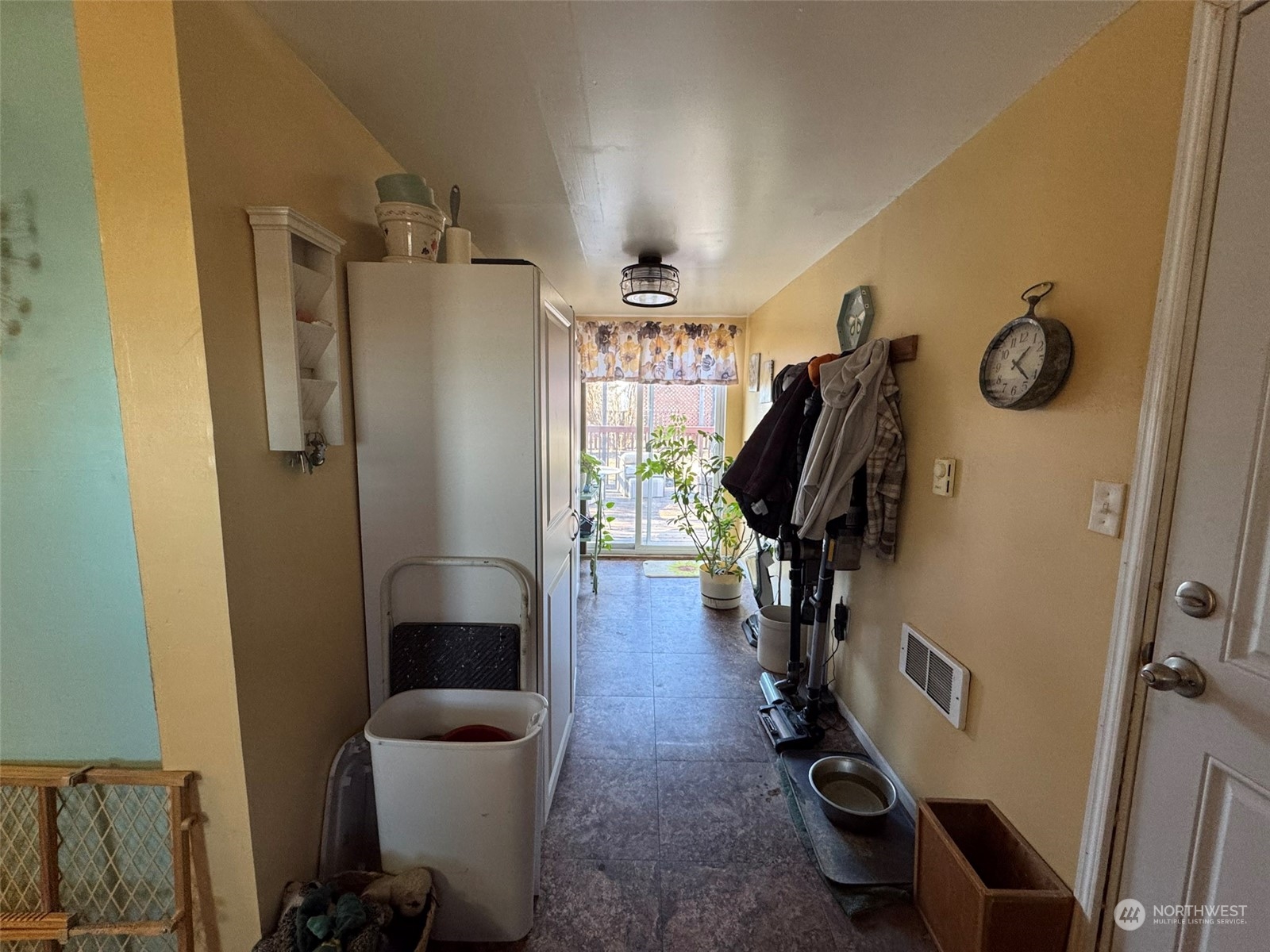 168 Range Street