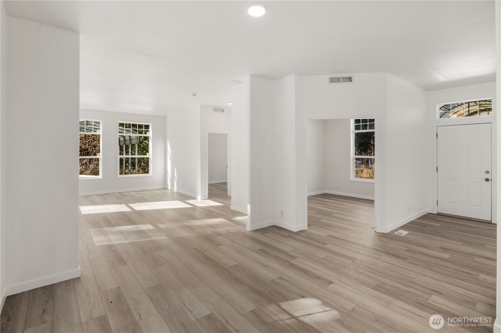 110 W Puyallup Drive
