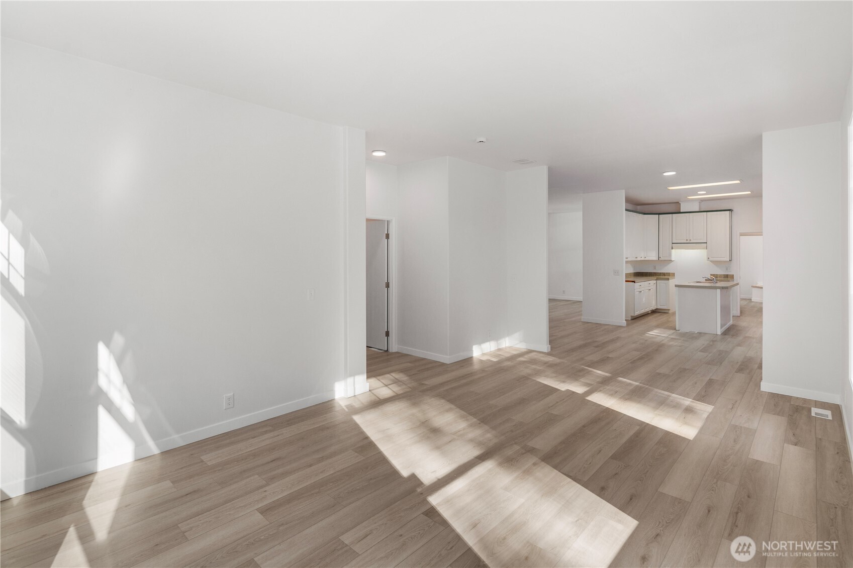 110 W Puyallup Drive