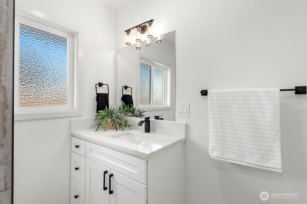 823 S 74th Street