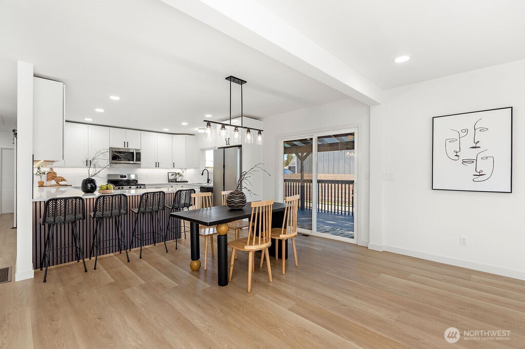 823 S 74th Street