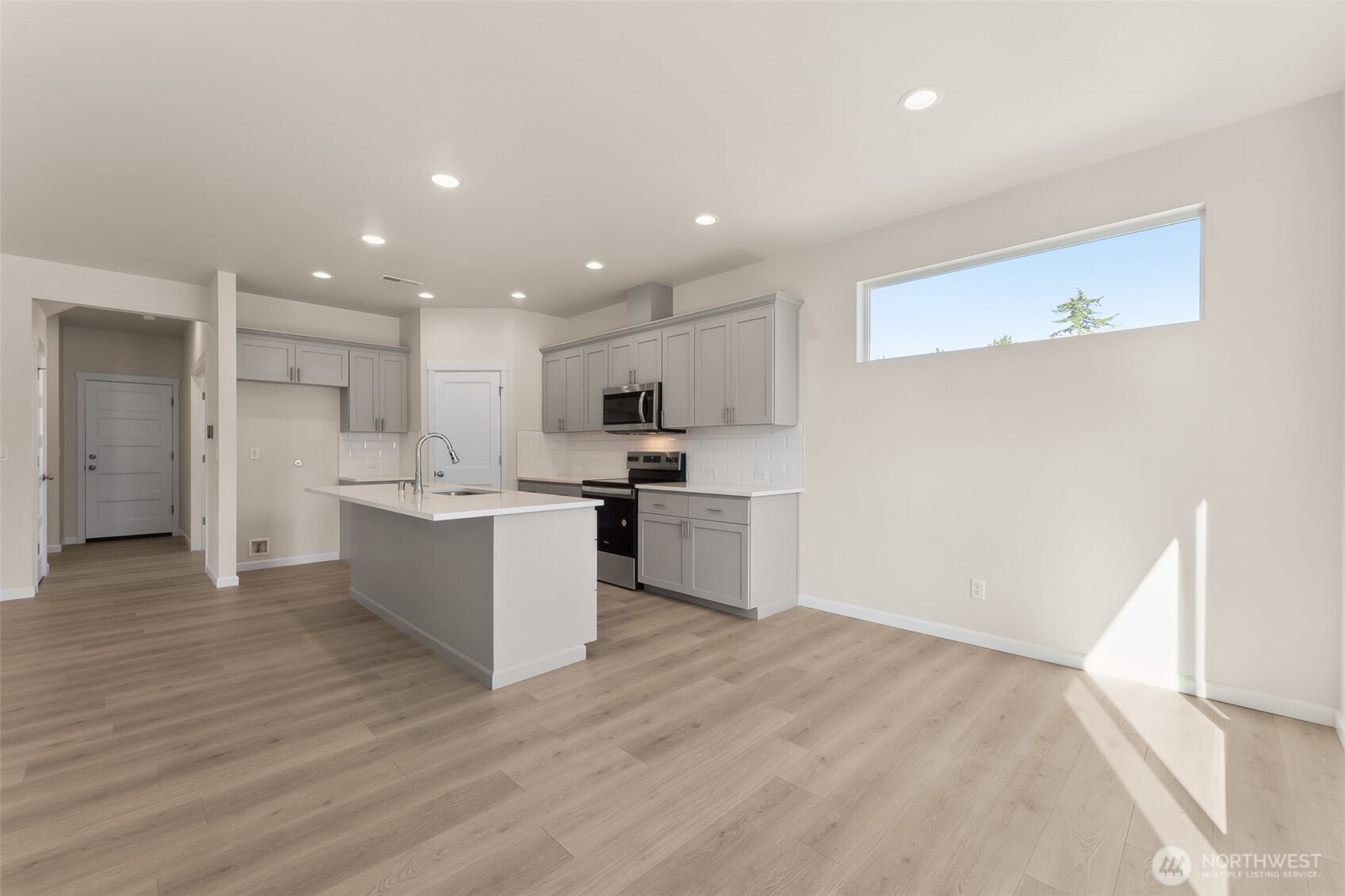 9444 Chief Leschi Street SE Unit: 28