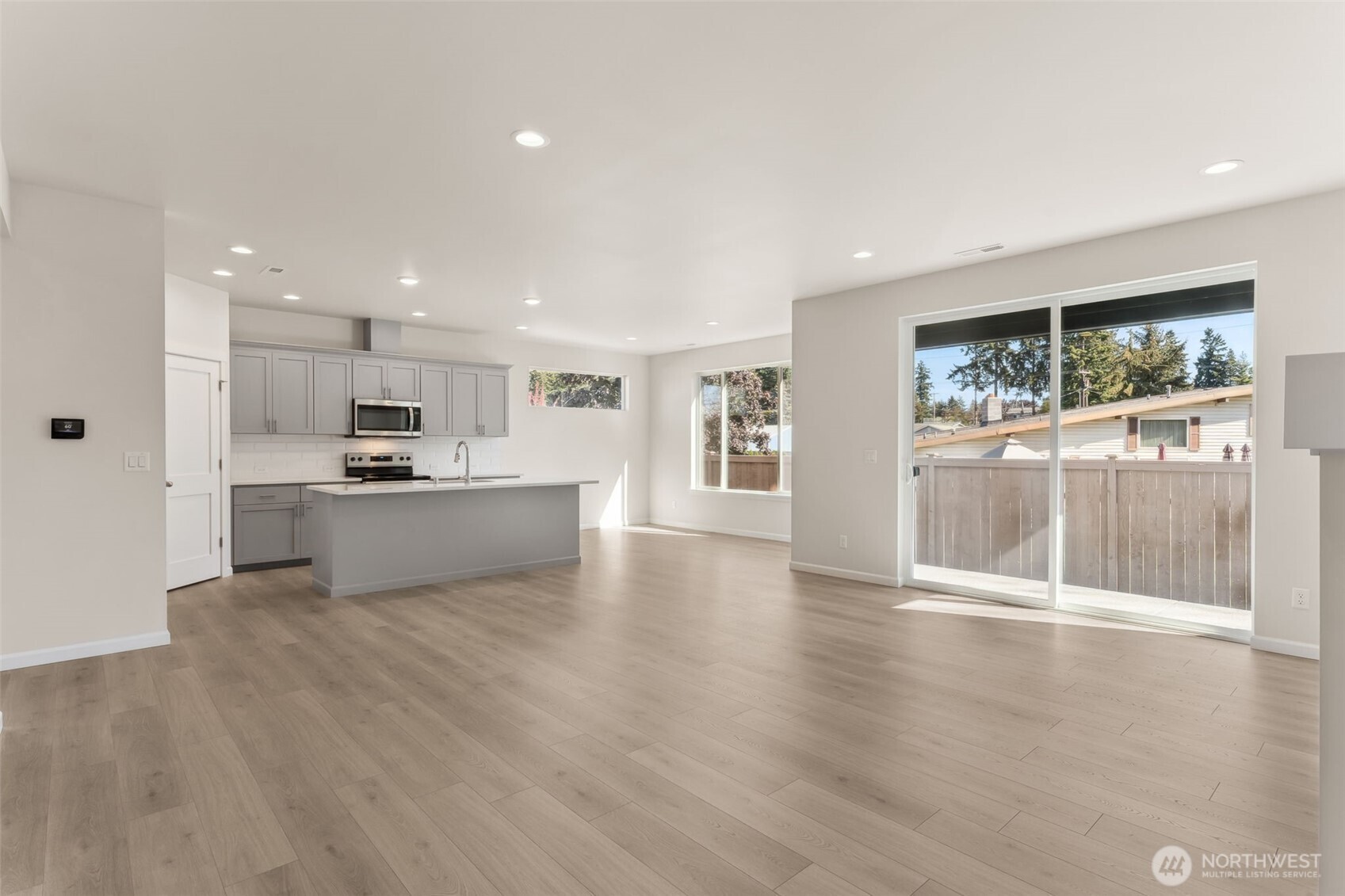 9444 Chief Leschi Street SE Unit: 28