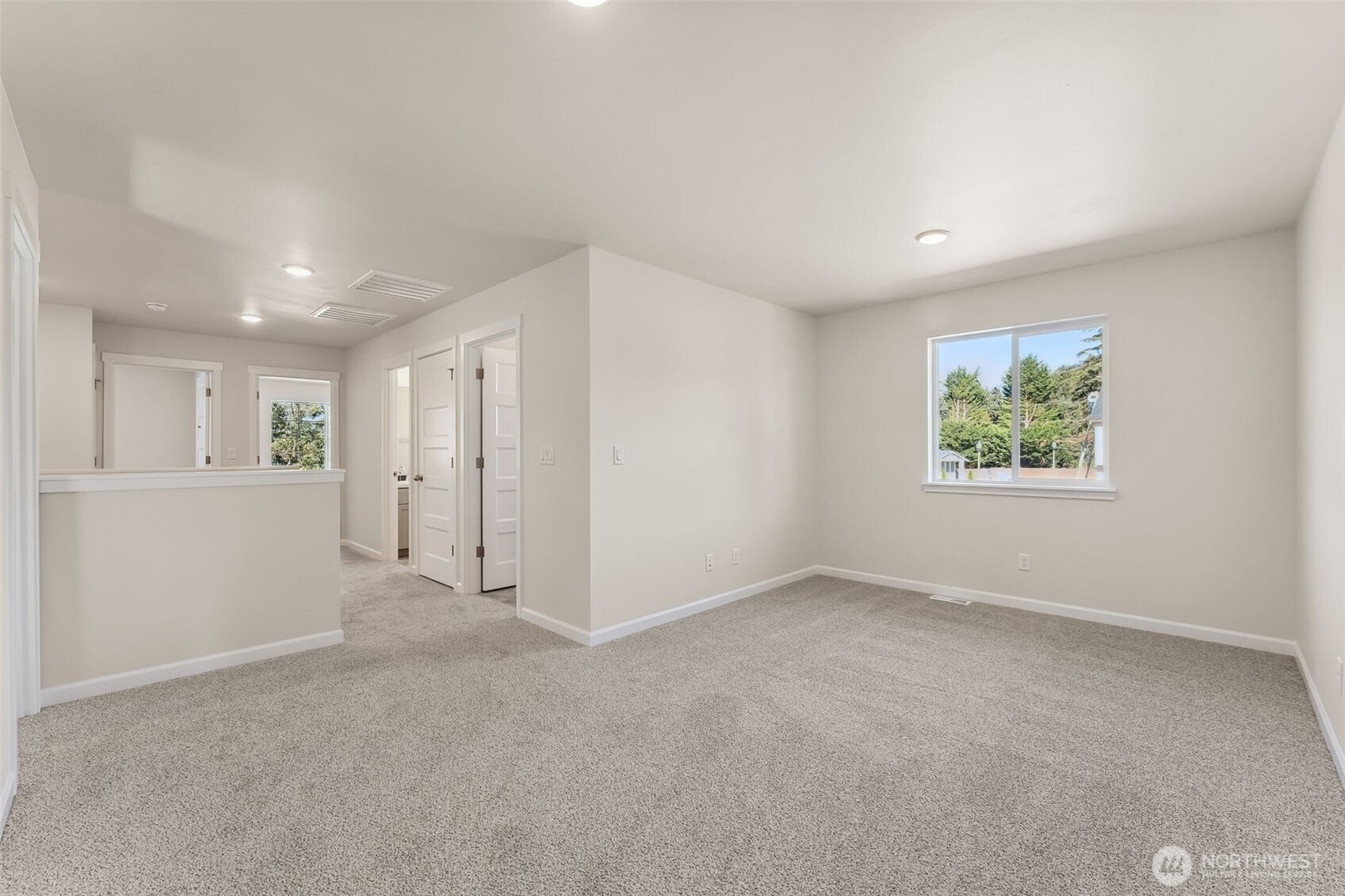 9444 Chief Leschi Street SE Unit: 28