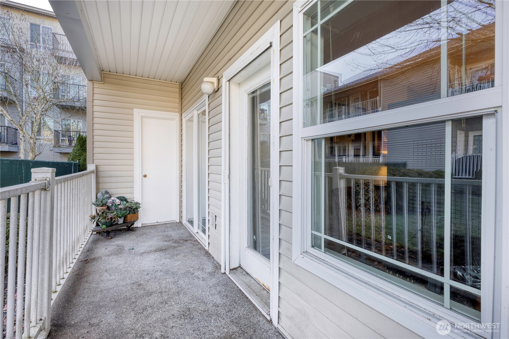 10025 9th Avenue W Unit: A101