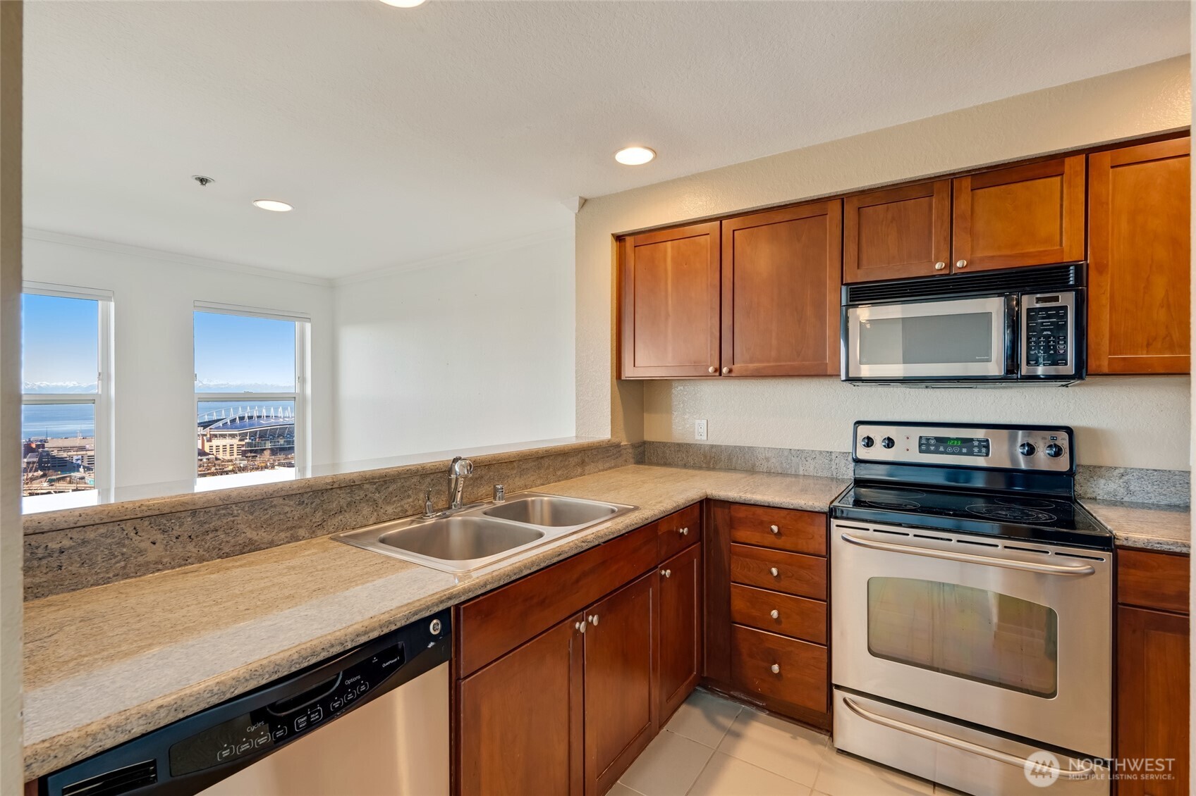 1311 12th Avenue S Unit: C401