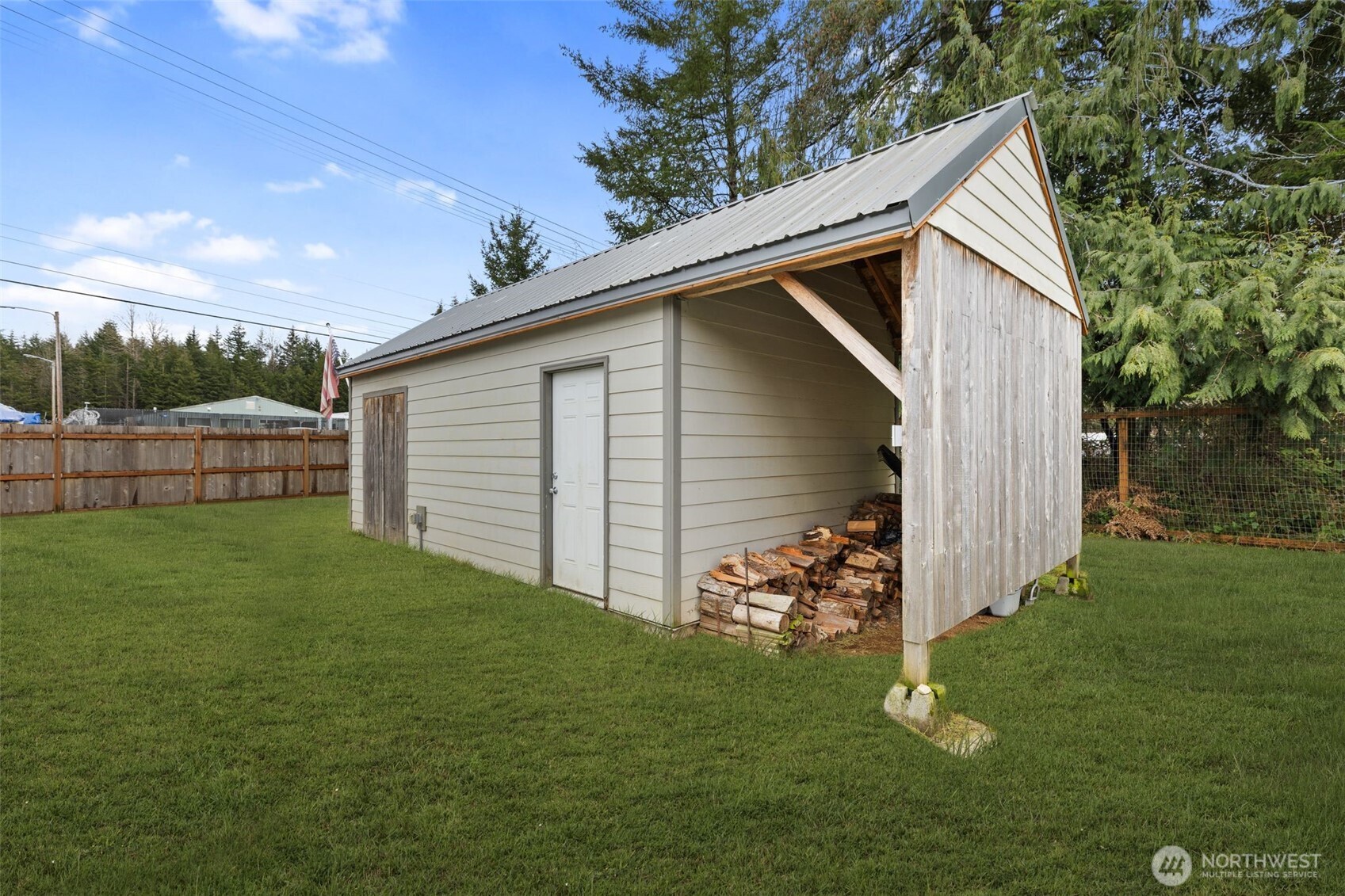 790 W Golden Pheasant Road
