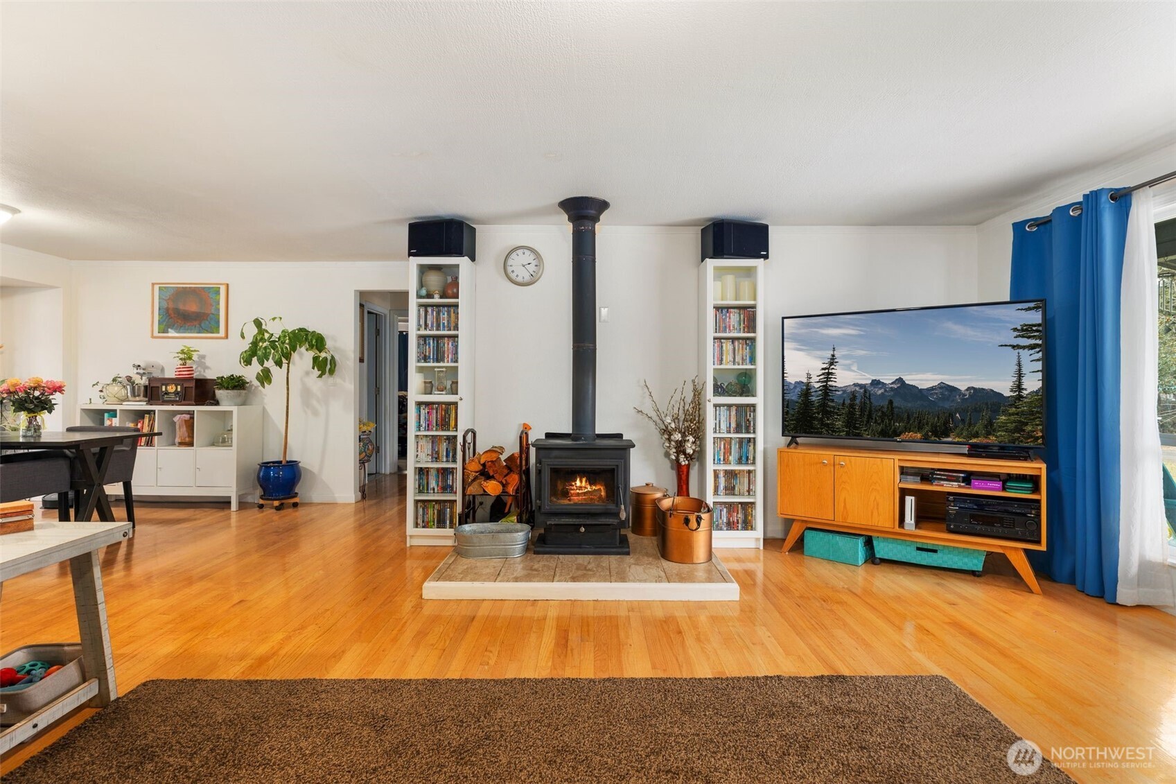 790 W Golden Pheasant Road