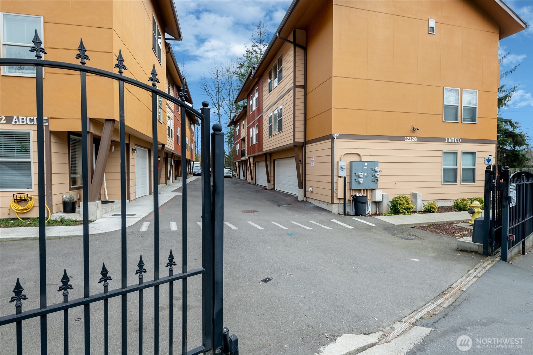 12228 SE Petrovitsky Road Unit: 2C