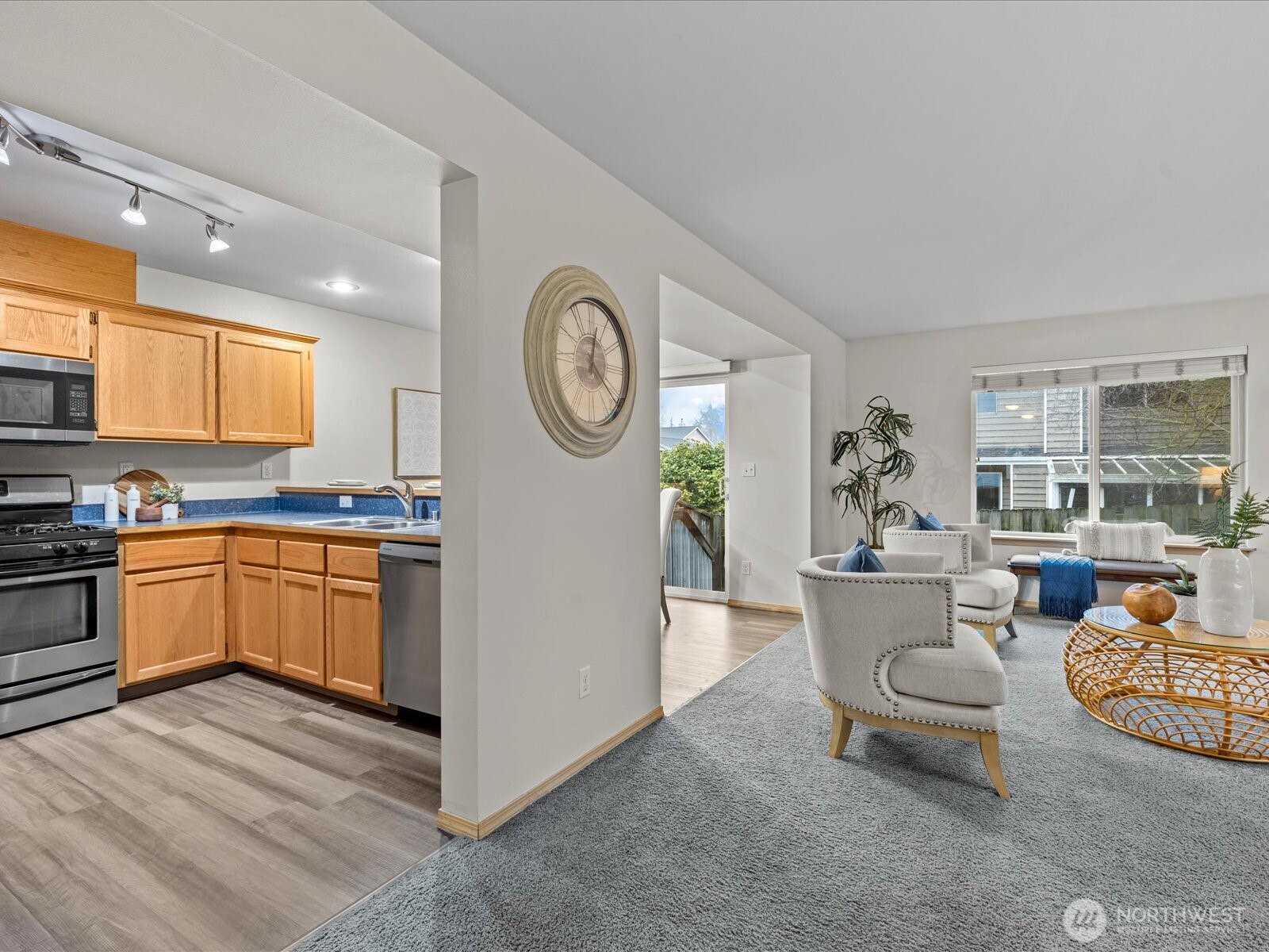 130 NE Melrose Drive
