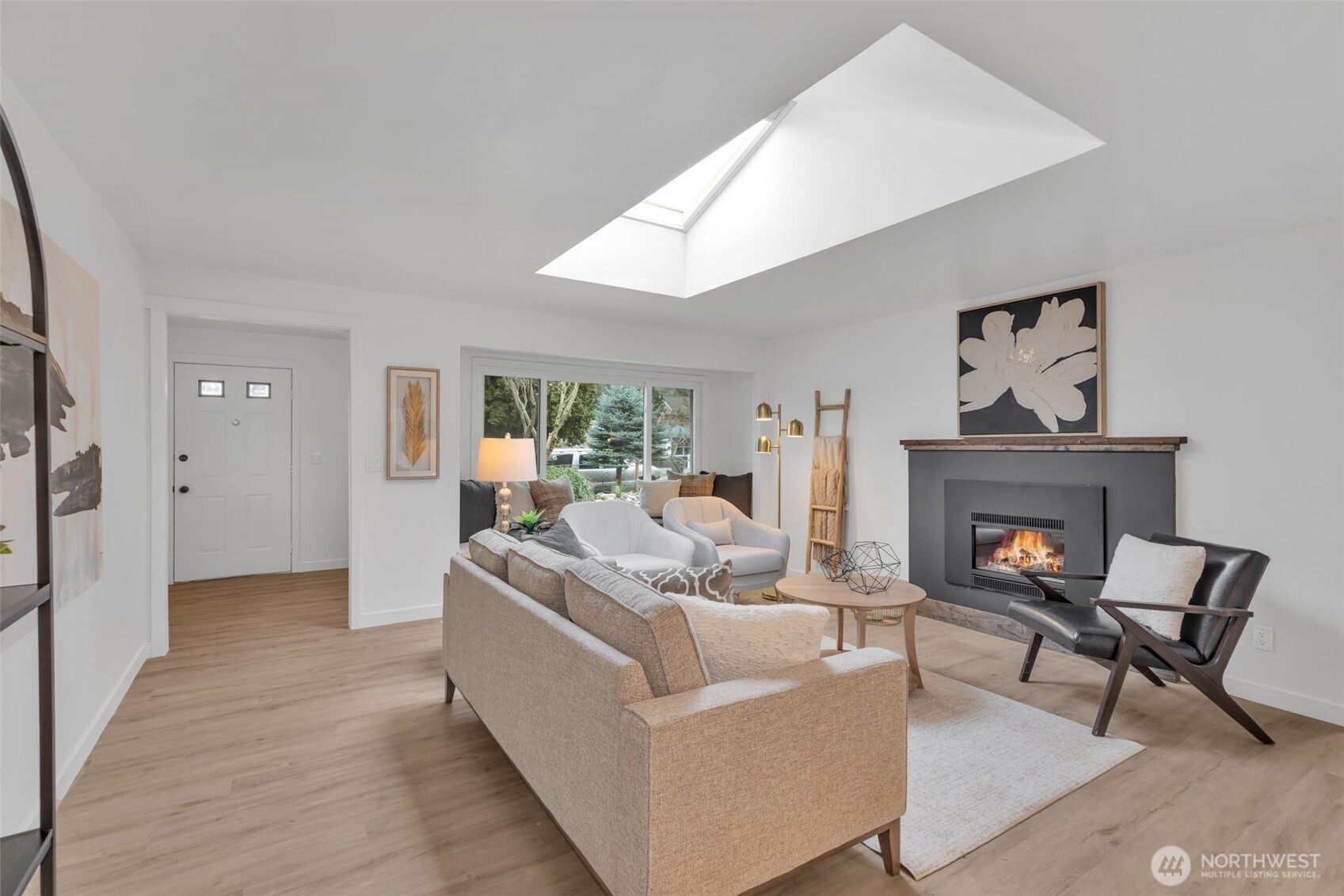 5550 NE 195th Street