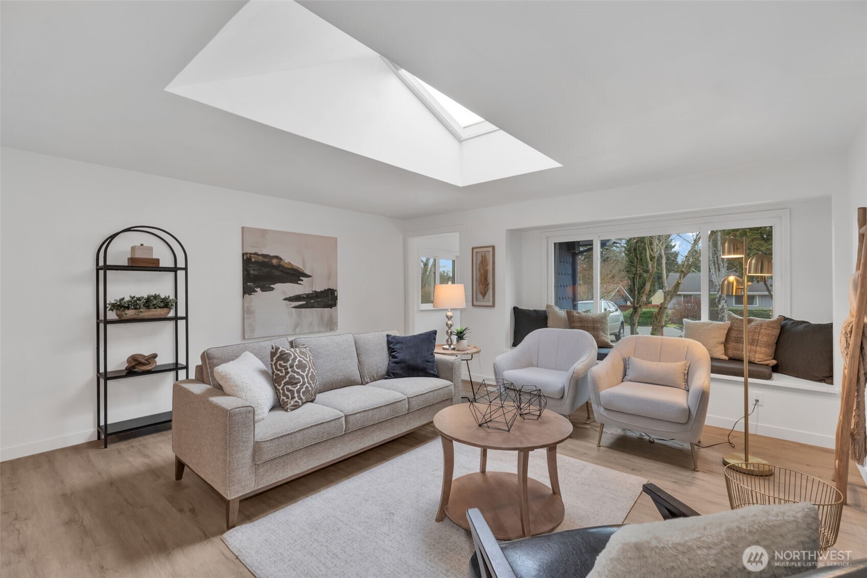 5550 NE 195th Street