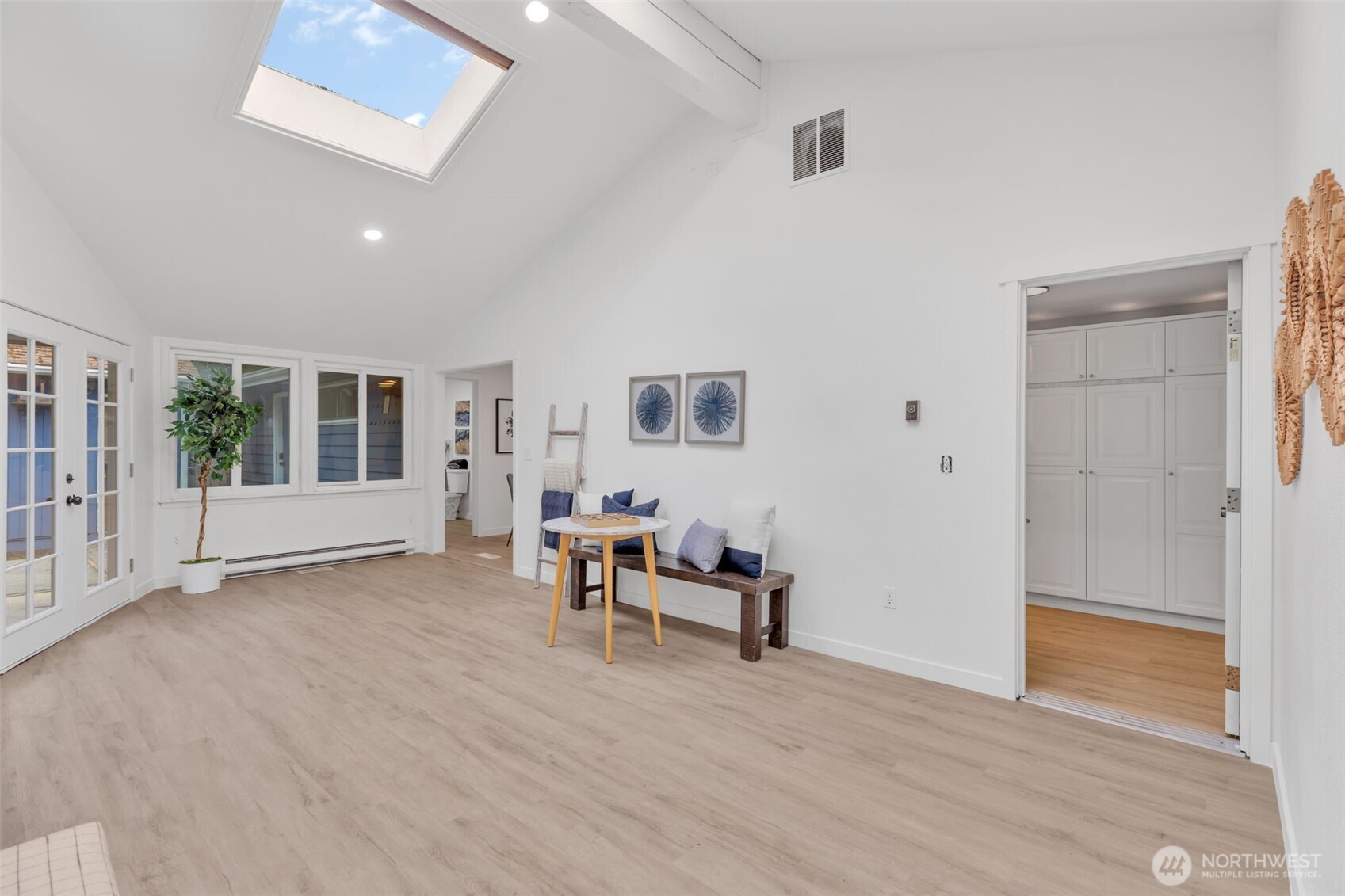 5550 NE 195th Street
