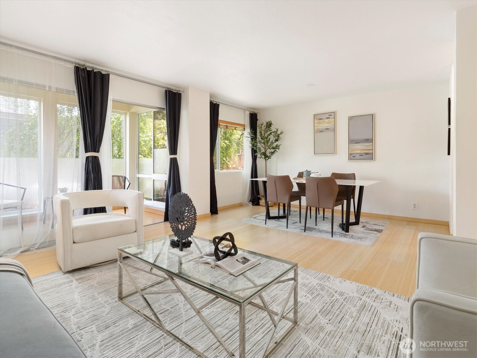 308 E Republican Street Unit: 515
