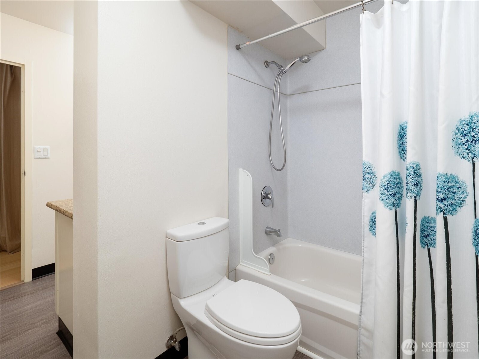 308 E Republican Street Unit: 515