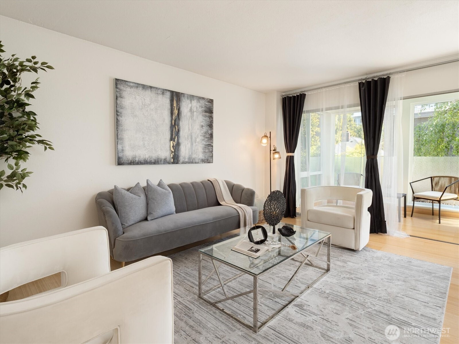 308 E Republican Street Unit: 515