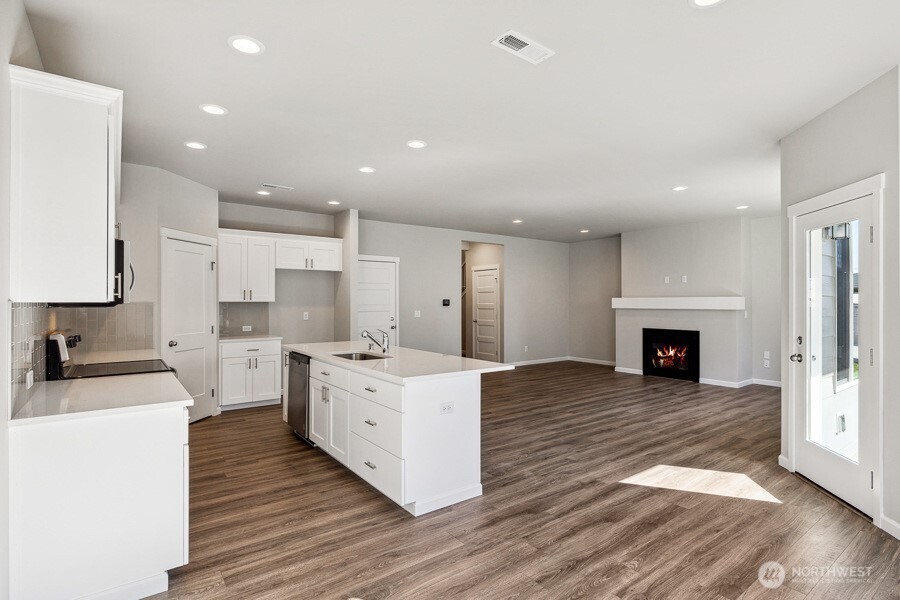 10036 Merrick Street SE Unit: 353
