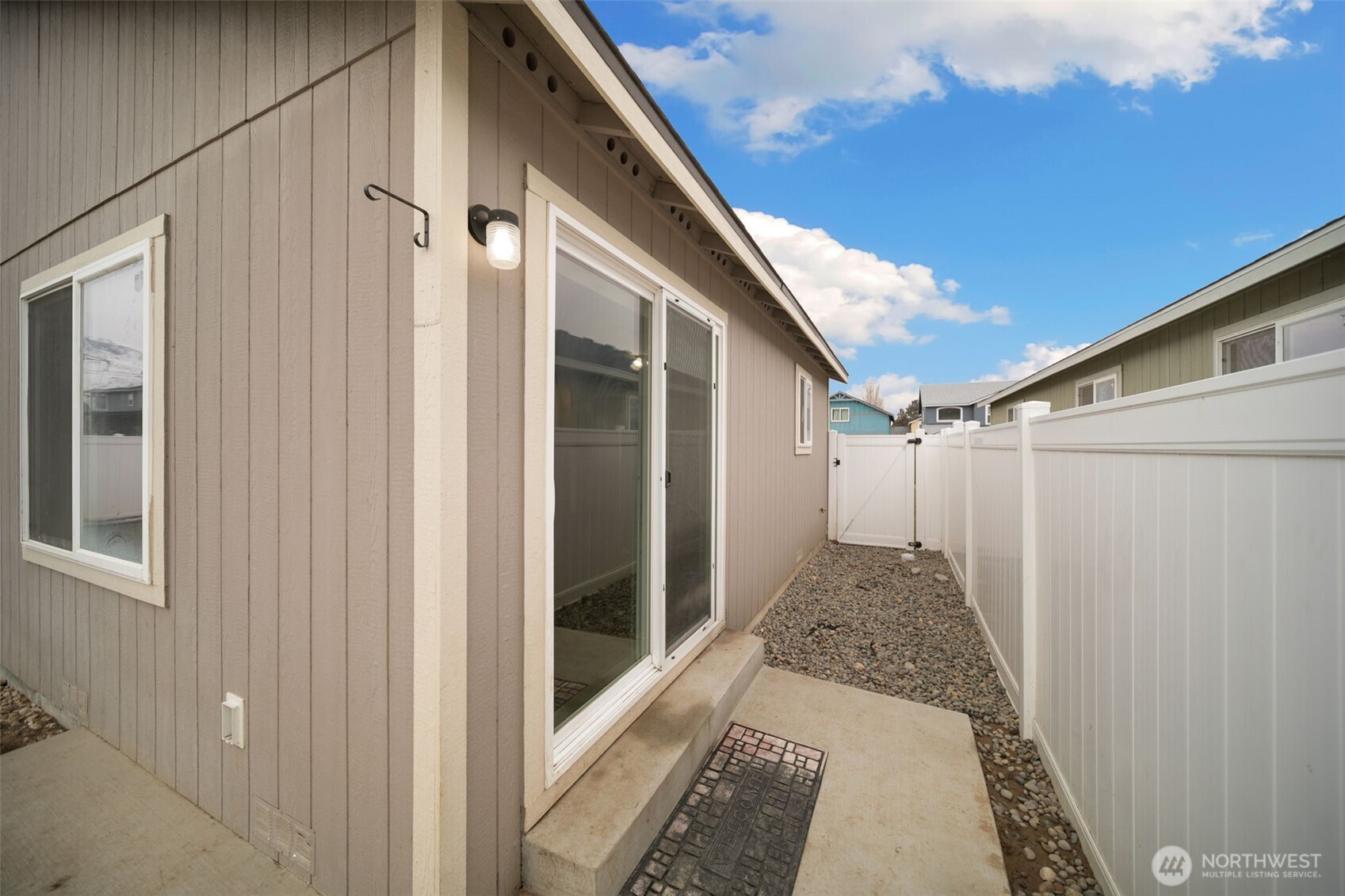 1467 Denny Place