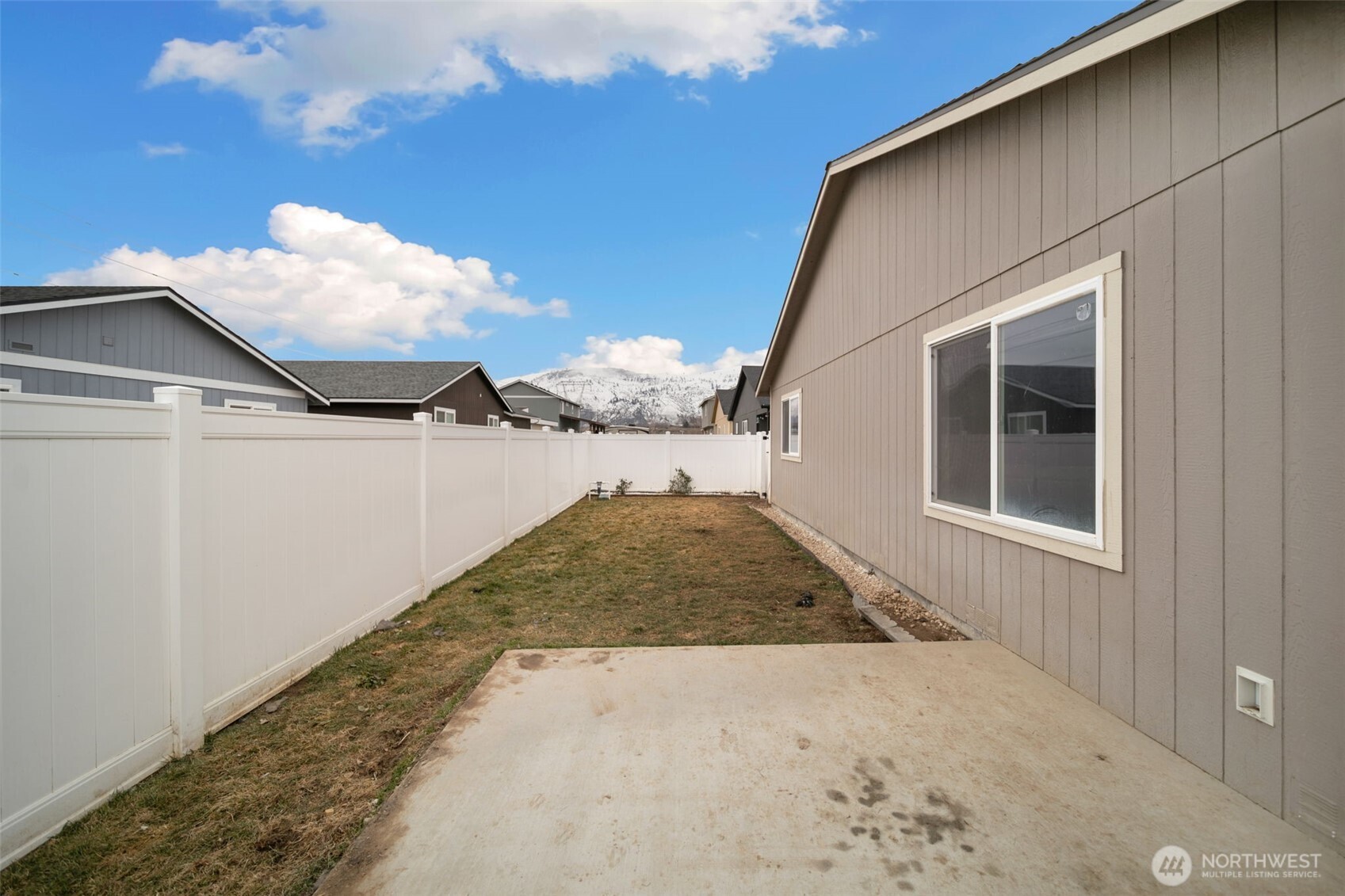 1467 Denny Place