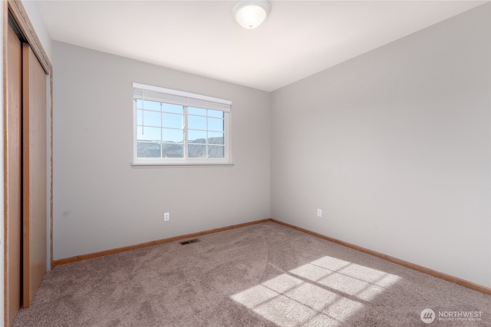 1324 3rd Street SE