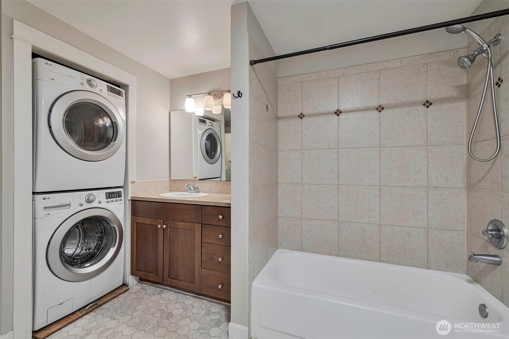300 N 130th Street Unit: 5106