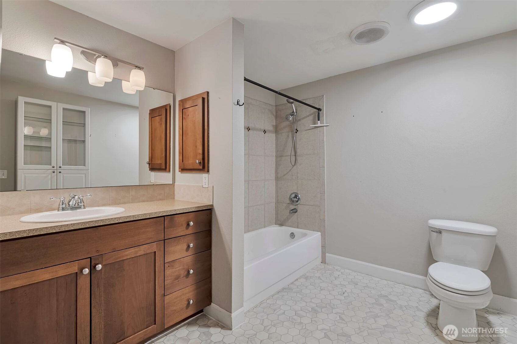 300 N 130th Street Unit: 5106