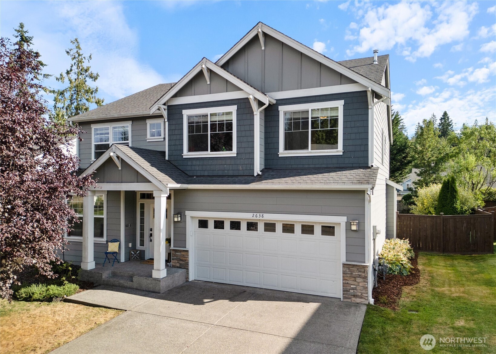 2638 NE Noll Valley Loop
