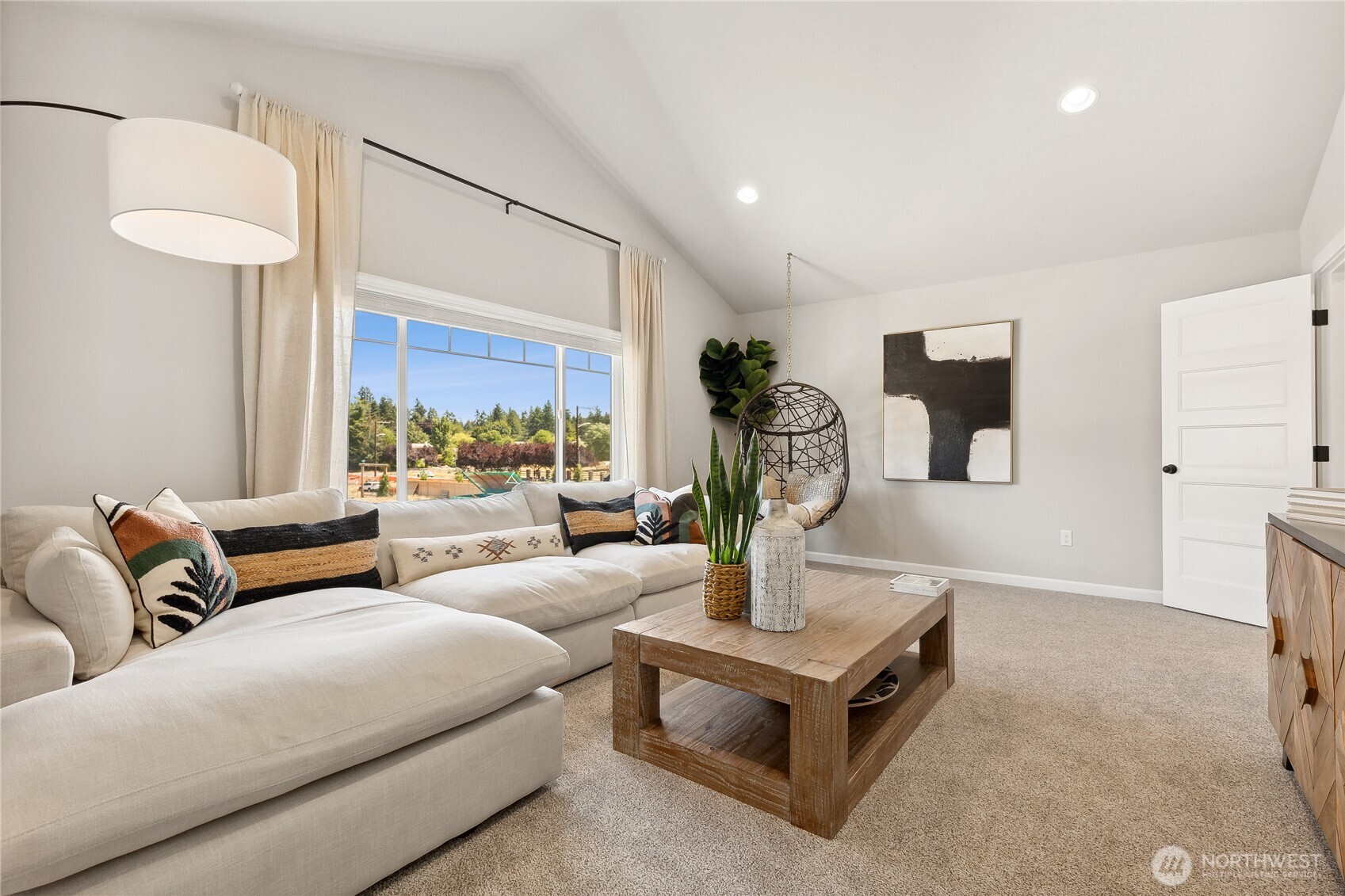 824 166th Street Ct E Unit: 02