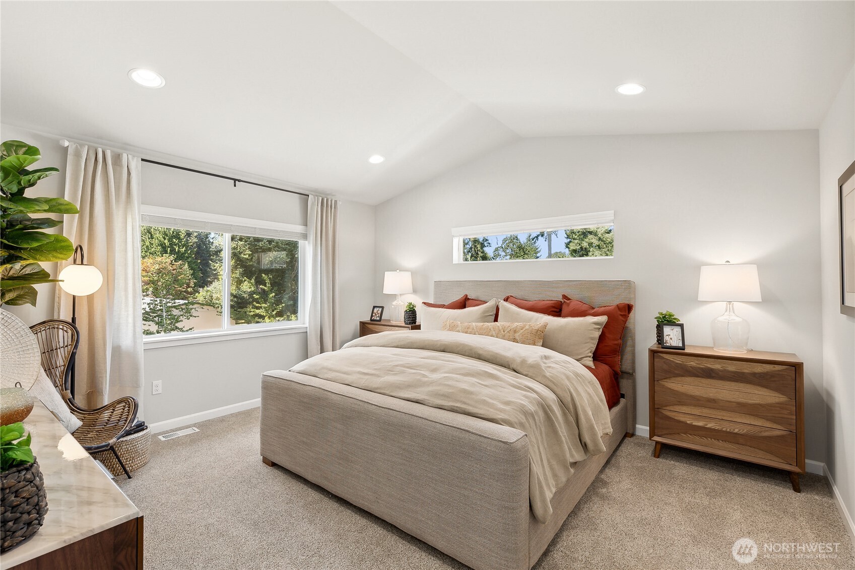 824 166th Street Ct E Unit: 02
