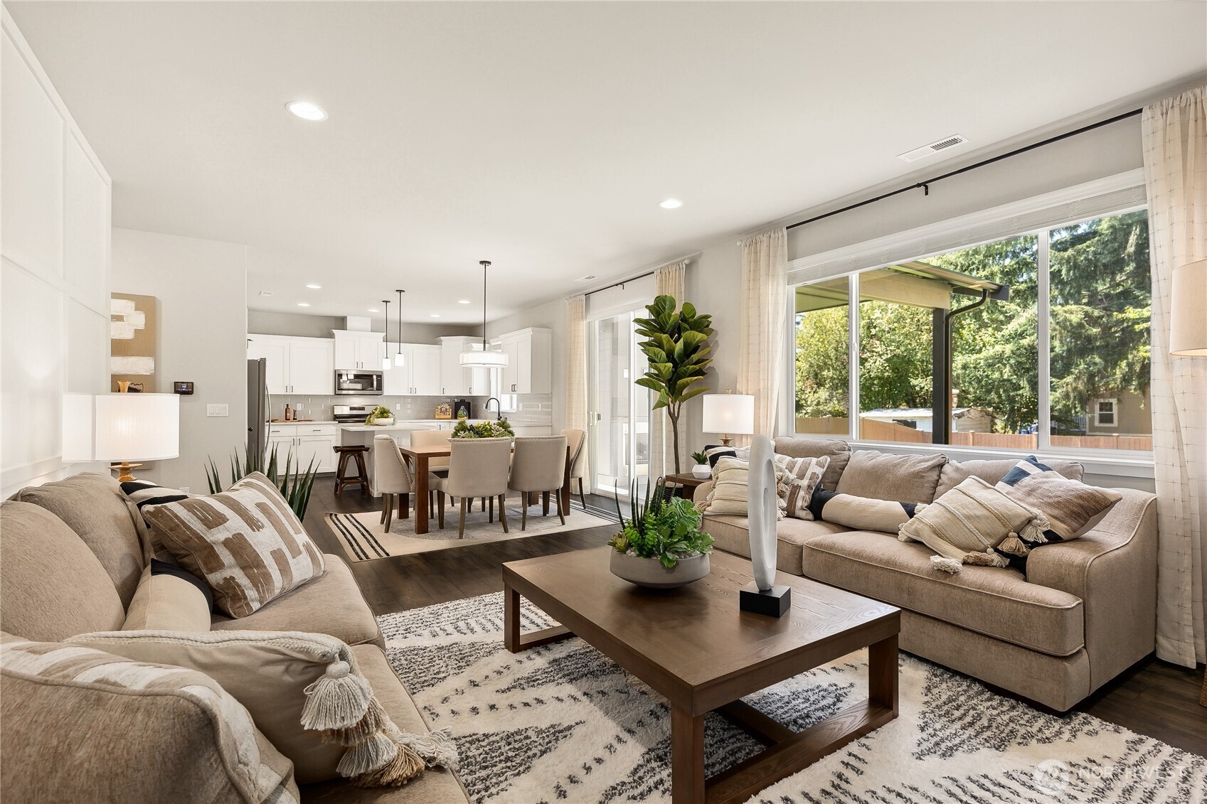 824 166th Street Ct E Unit: 02