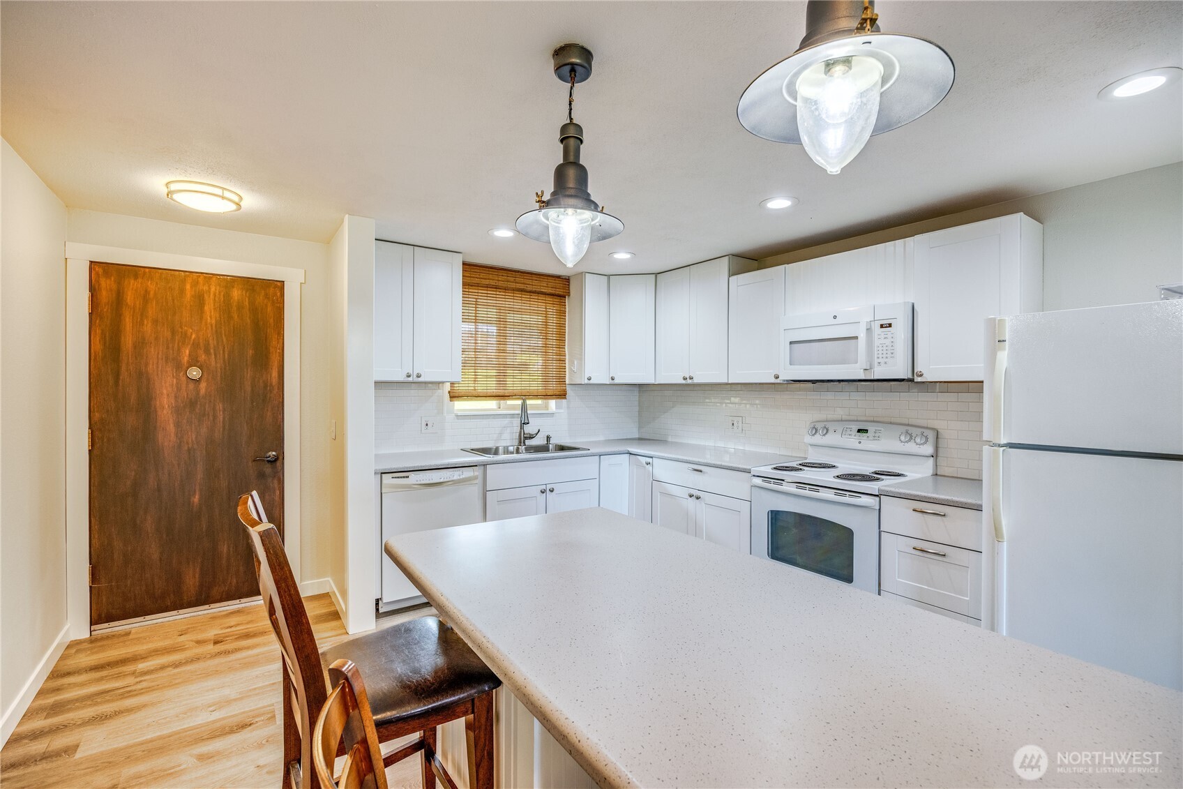 1301 S 3rd Avenue Unit: 13C