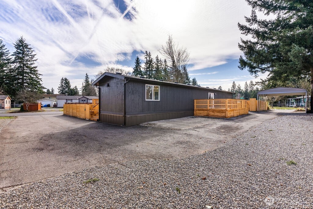 12512 Prairie Ridge Drive E